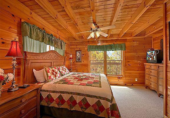 Mountain Flower- Four-Bedroom Cabin פיג'ן פורג' מראה חיצוני תמונה